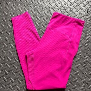 Vibrant Pink Spyder Leggings 7/8 Length